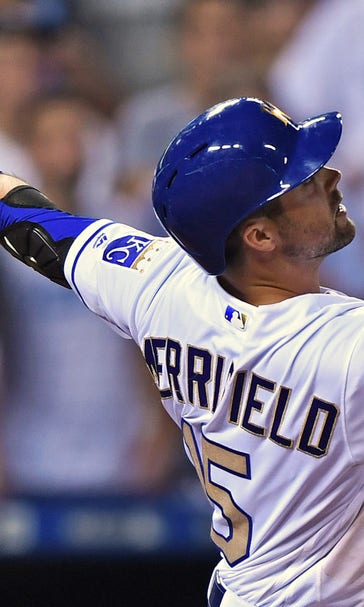 Merrifield's sacrifice fly lifts Royals to 7-6 extra-innings win over White Sox